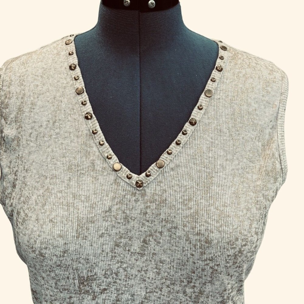 GREAT NORTHWEST Ribbed Sleeveless Top Size L Tan Gold Studs & Glitter Stretch - Picture 2 of 15